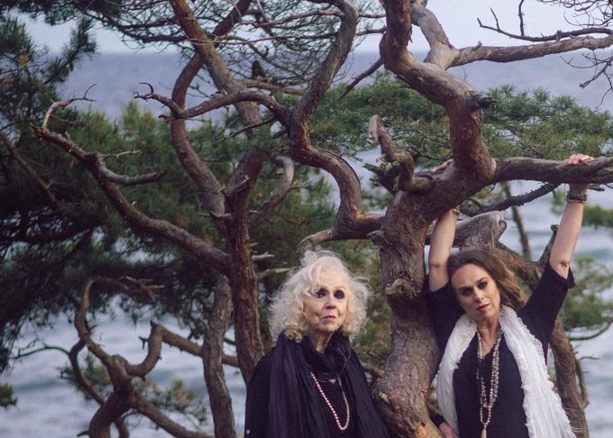Project: Circles&Stones
Collaborative project 2022
Photoshoot spring 2022 
Project: Circles& Stones
Outfit:Feeling by Lotta, Karin Wallén,
7East, A.S98, Inika Organic Sweden
Photo: Love Örterström
On the photo: Andrea Larsdotter, Siri Alltärus, Monica Wiklander
Make Up: Inika Organic Sweden, Nazira Abzalova